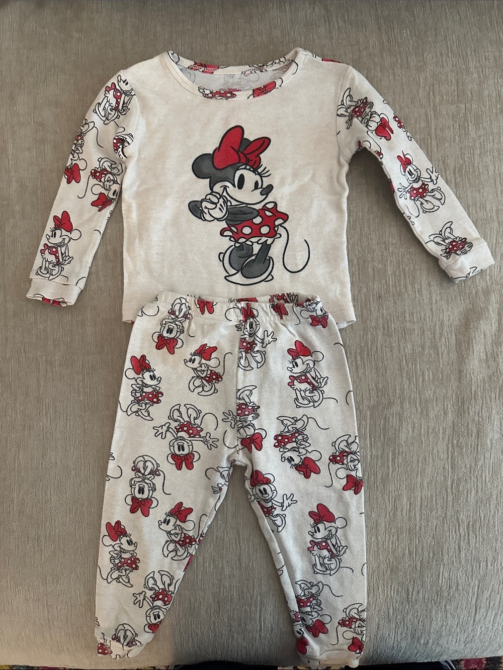 Disney Minnie Mouse Cream and Red Pajama Set